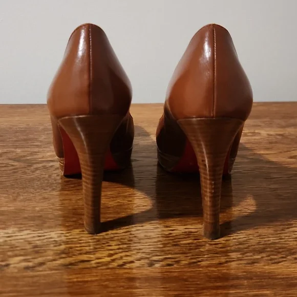 Women's christian Louboutin pumps - Picture 3 of 8